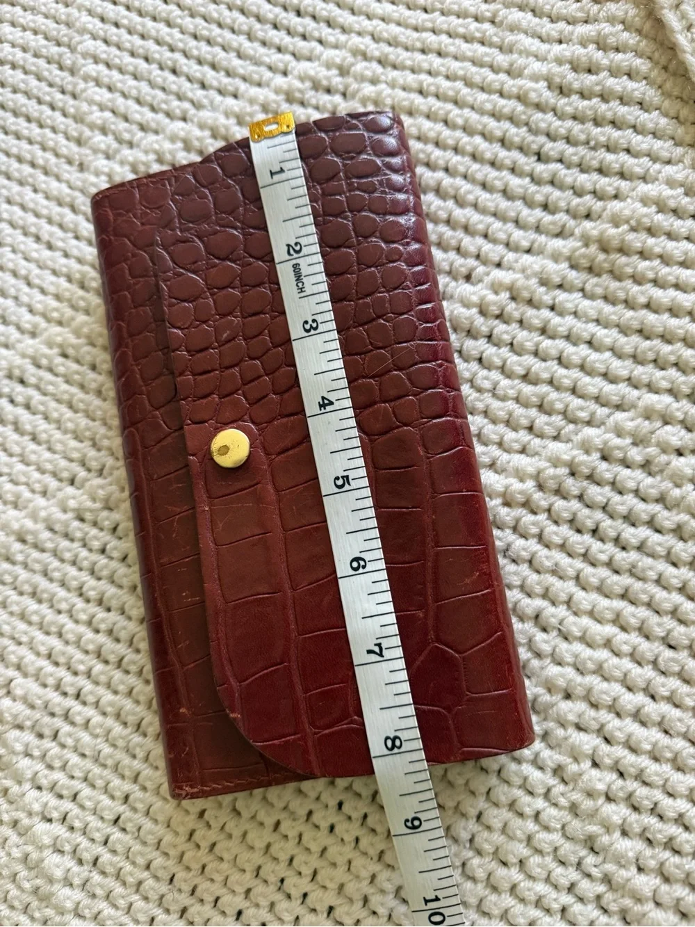 Classic Brown Croc-Embossed Leather Wallet